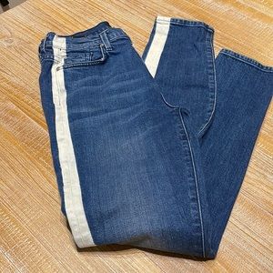 7 for all mankind jeans size 28